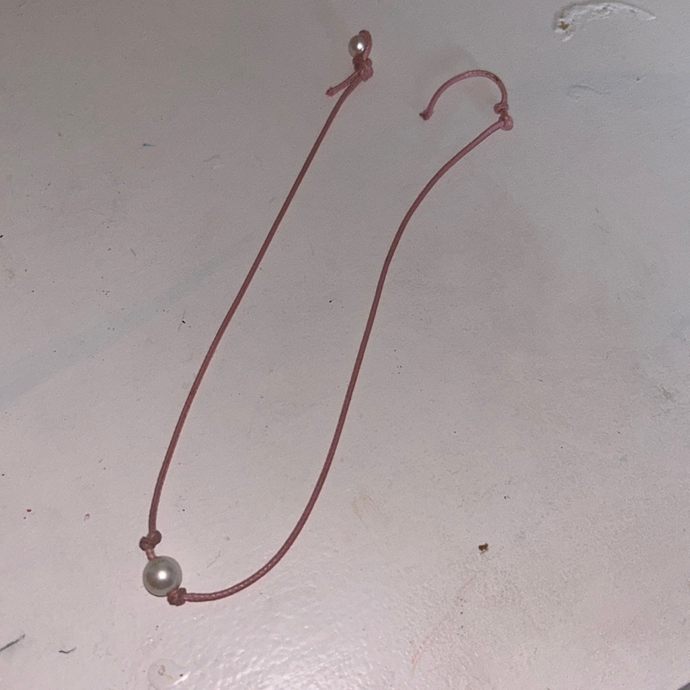 Pink pearl necklace